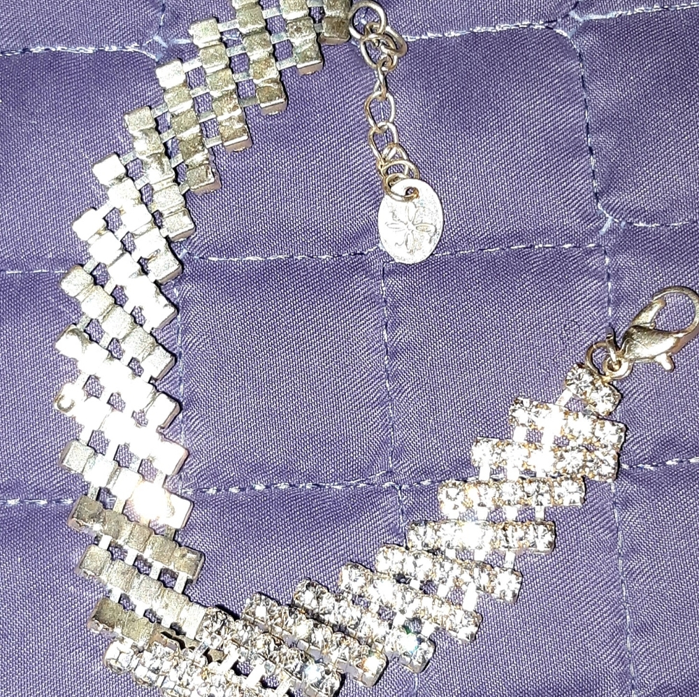 Bracelet - Picture 2 of 3